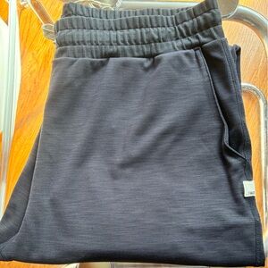 Vuori Performance Jogger Ribbed